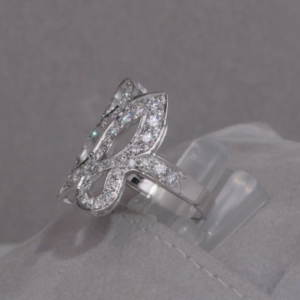 B-396 | Anello