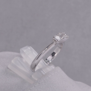 L-145 | Anello