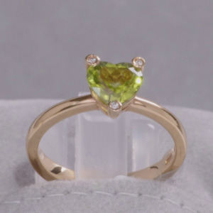 F-1117 | Anello Peridoto